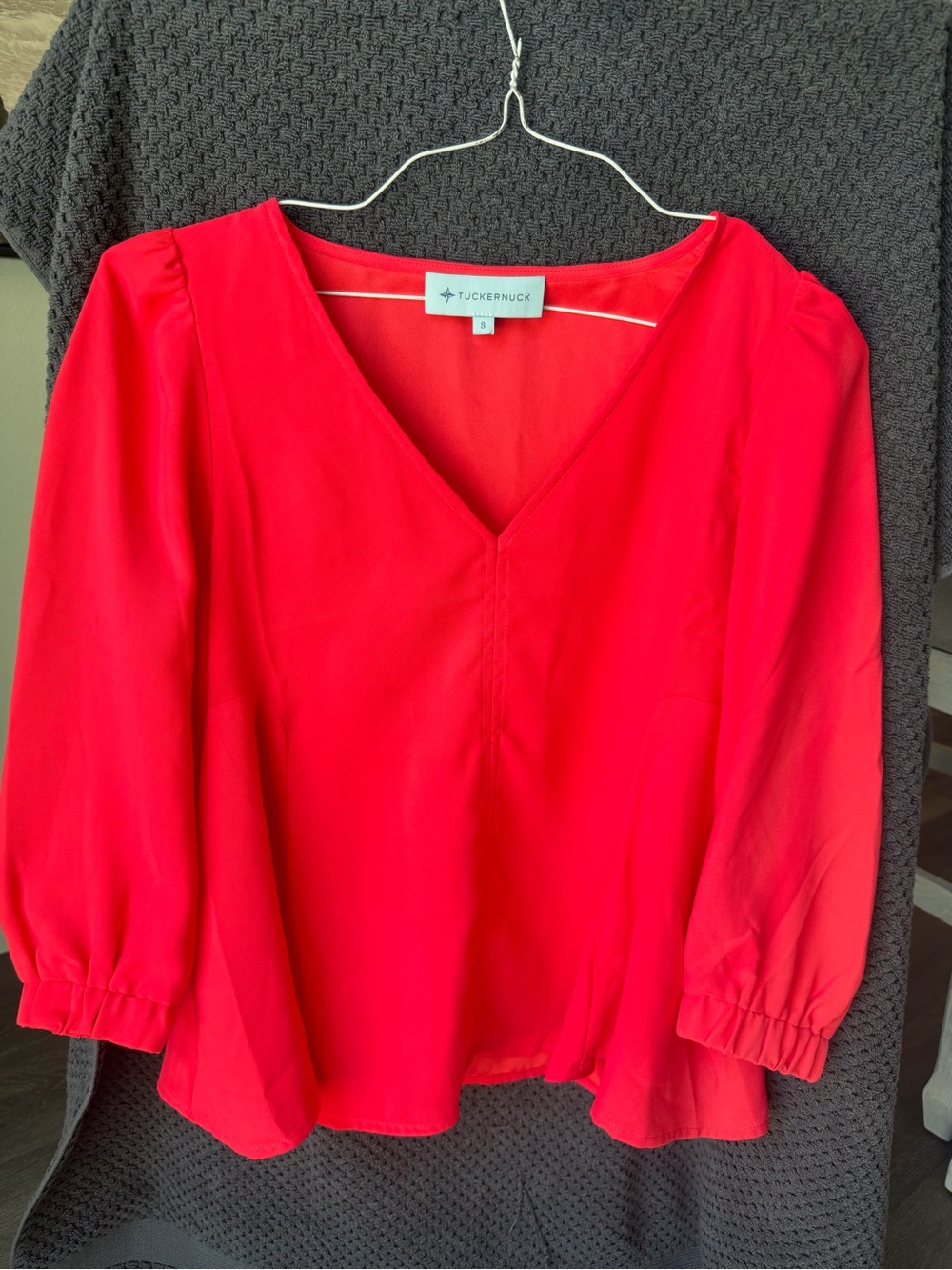 Tuckernuck Pomander Place Hollis V-Neck Blouse Red S Puff Sleeve Good Pomander